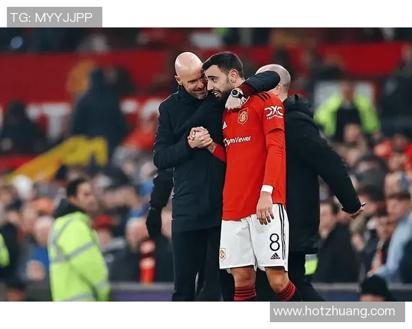 滕哈格重返德甲成功签约曼联三大主力球员喜迎新挑战