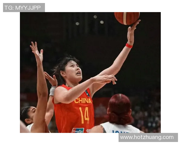 中国女篮核心对比：李梦归队未定李月汝WNBA表现引发广泛赞誉